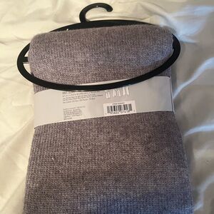 West Loop Gray Knit Scarf